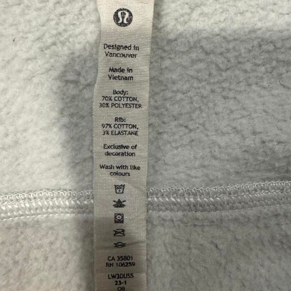 Lululemon Women's Grey and Cream Hoodie - Picture 3 of 3